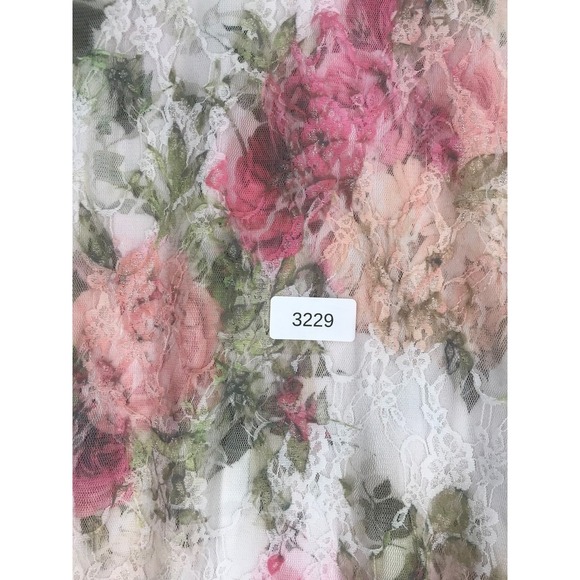 Brittany Black Top Size XL Handkerchief Hem Floral Lace Lined Multicolor - Picture 9 of 9